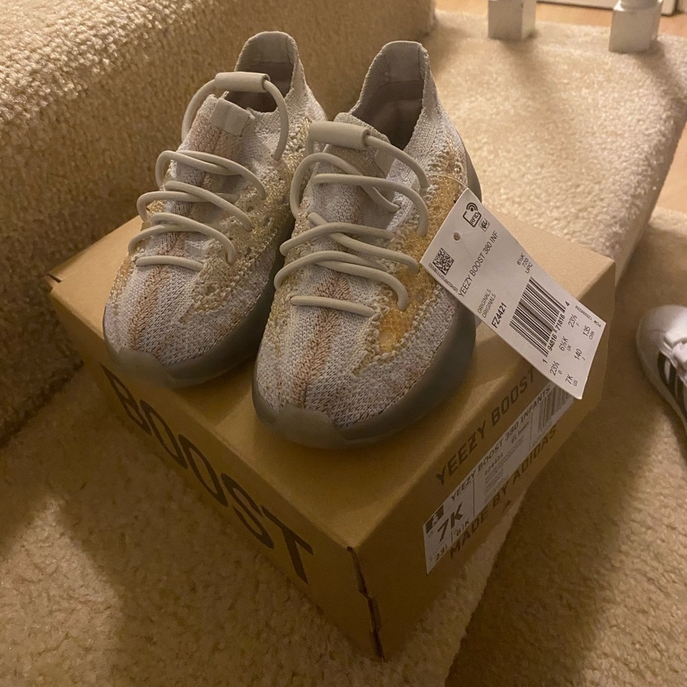 Yeezy boost 389 INF